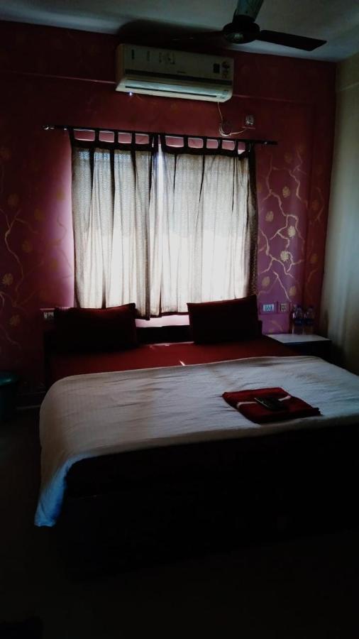 The Tavern Orchid Hotel Kolkata Ngoại thất bức ảnh