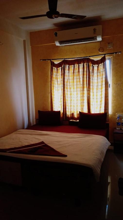 The Tavern Orchid Hotel Kolkata Ngoại thất bức ảnh