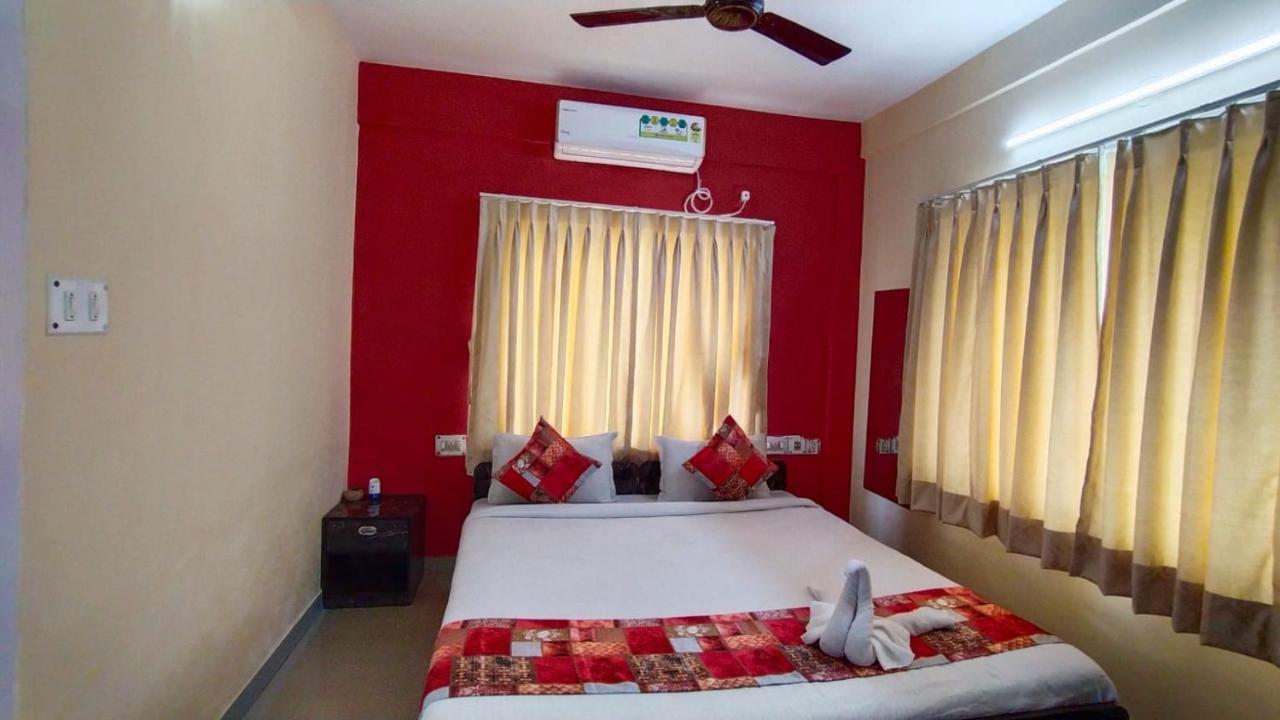 The Tavern Orchid Hotel Kolkata Ngoại thất bức ảnh